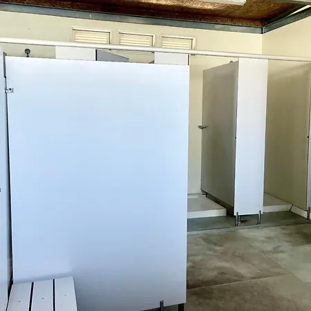 Botel On - Sailboat *