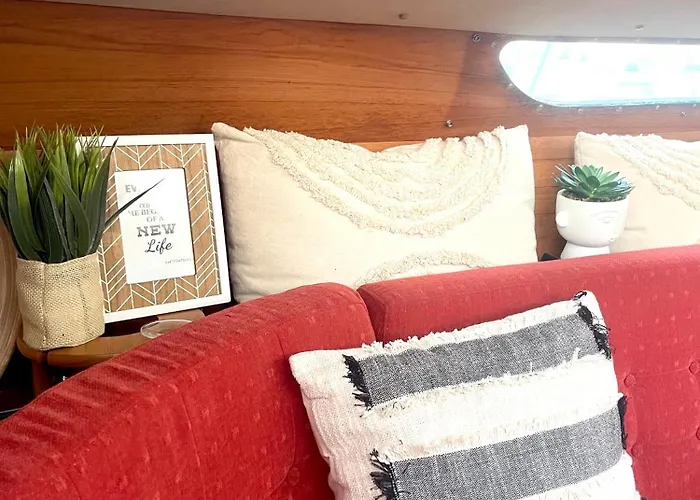 On - Sailboat Lisbona